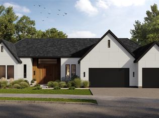 709 Chris David Dr, Steilacoom, WA