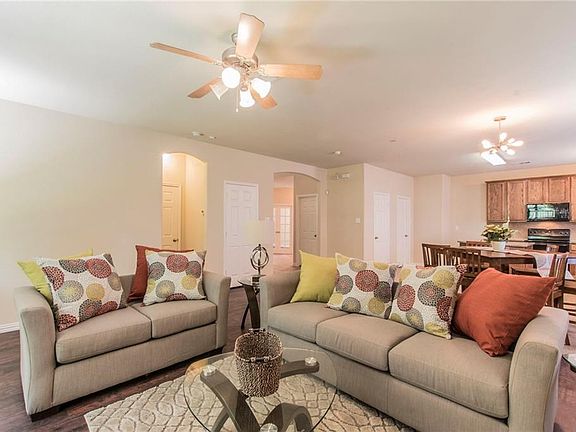 3rd image of 3008 Graystone Ct