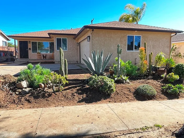 5215 Waring Rd — Photo 2