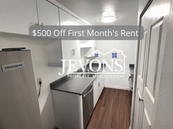 2414 N St NE #C, Auburn, WA 98002