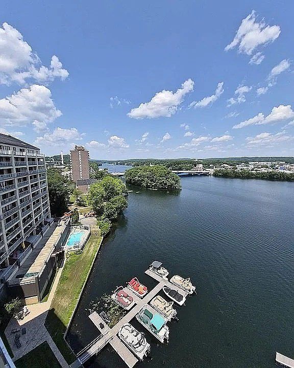 1st image of 65 Lake Ave APT 808