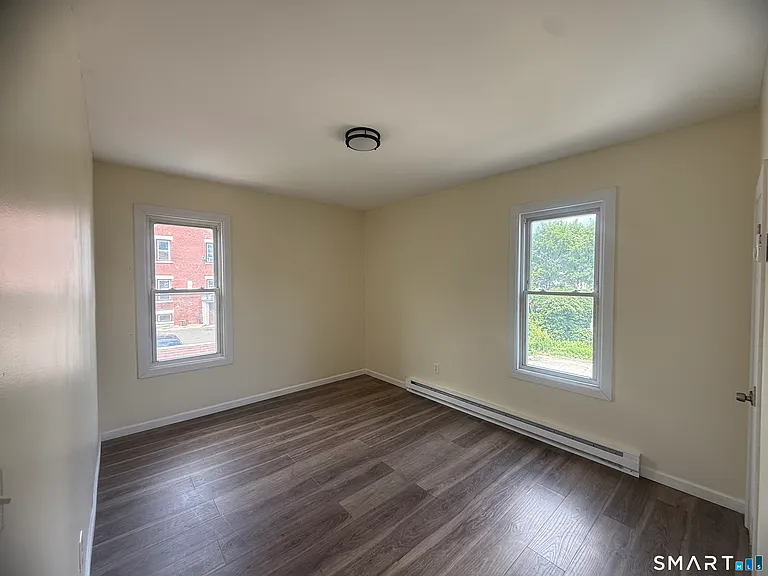 60 Pardee St — Photo 12