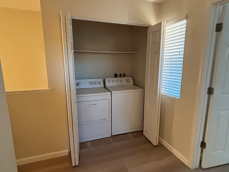 Upstairs laundry Unit
