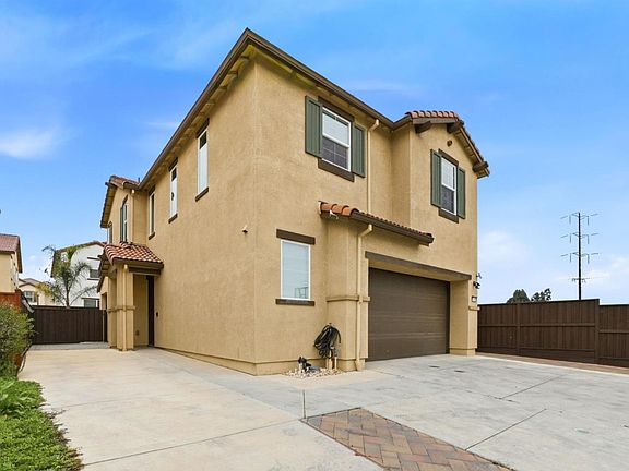 3rd image of 504 Sandpiper Ln