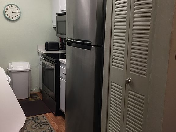 3rd image of 204 47th Avenue Dr W APT 327