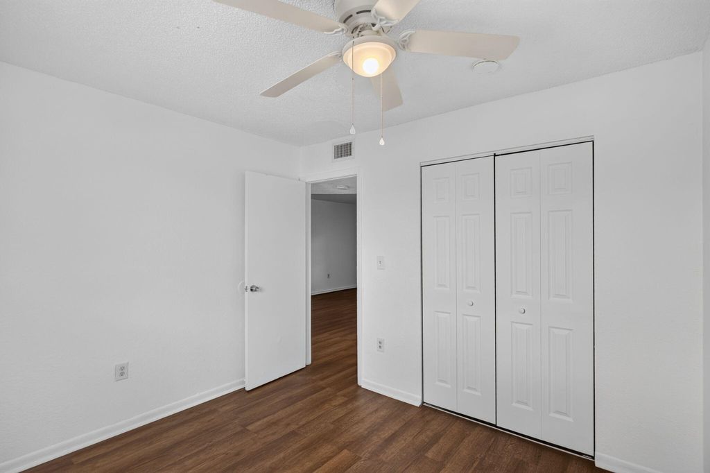 1300 NW 2nd Ave APT 12, photo 7