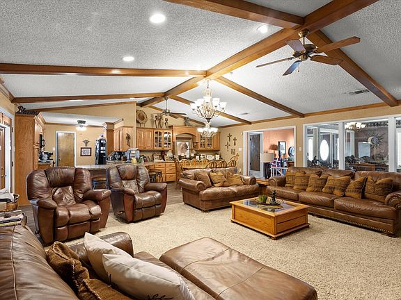 5th image of 2001 Longhorn Dr