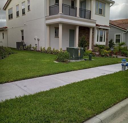 2nd image of 10267 Beechwood Ln