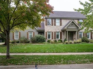 441 Bluff Meadow Dr, Ballwin, MO 63021