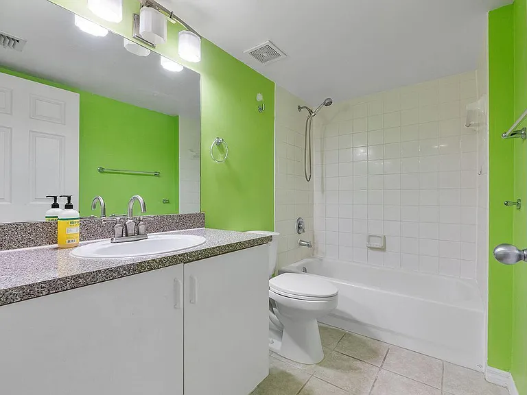 5011 Wiles Rd #303 — Photo 26
