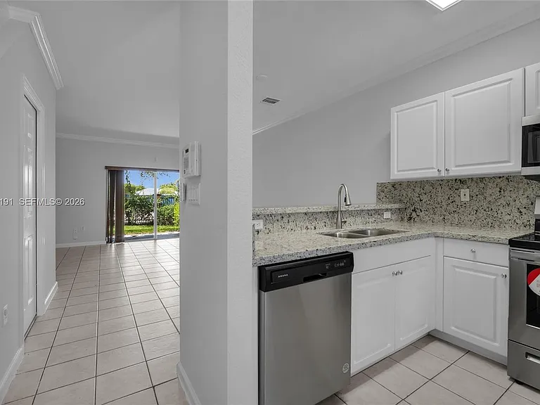 17359 NW 7th Ave #1505 — Photo 20