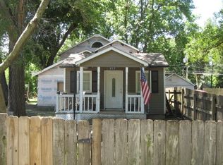 413 SE Golden Ave, Topeka, KS 66607