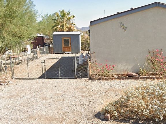 3rd image of 645 S Spring Ln