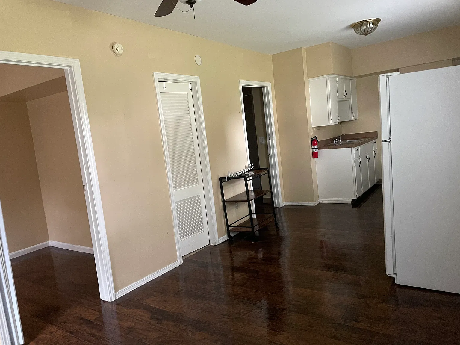 1736 Portland Ave — Photo 3