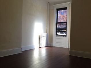 1681 Woodbine St APT 1R, Ridgewood, NY 11385