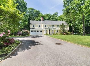 16 Chiltern Rd, Weston, MA 02493
