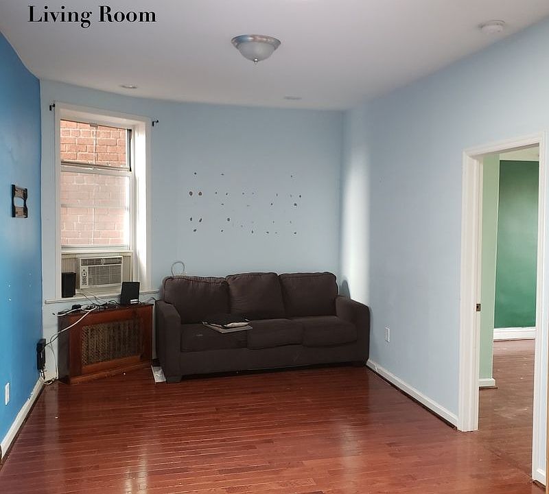 1st image of 2428 23rd St APT 2