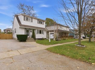 135 Admiral Rd, Ajax, ON L1S 2P2