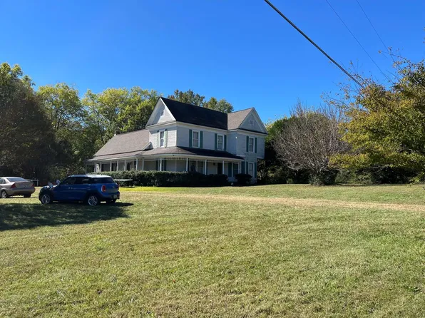 985 W Nickajack Rd, Ringgold, GA 30736