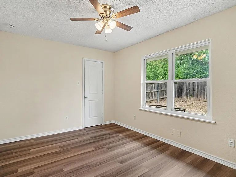 1815 Lipscomb St — Photo 16