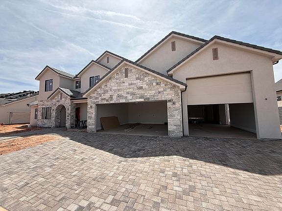 2nd image of 330 E Homeside Rd