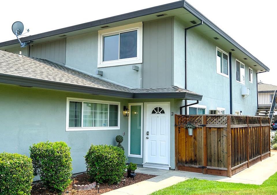 1st image of 1306 Shawn Dr Unit 2