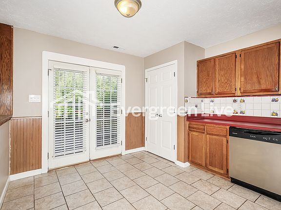 5th image of 9104 Jene Ct