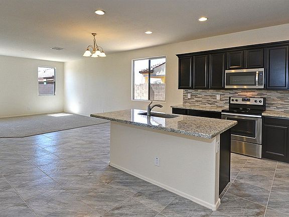 4th image of 1571 E Cielo Azul Way