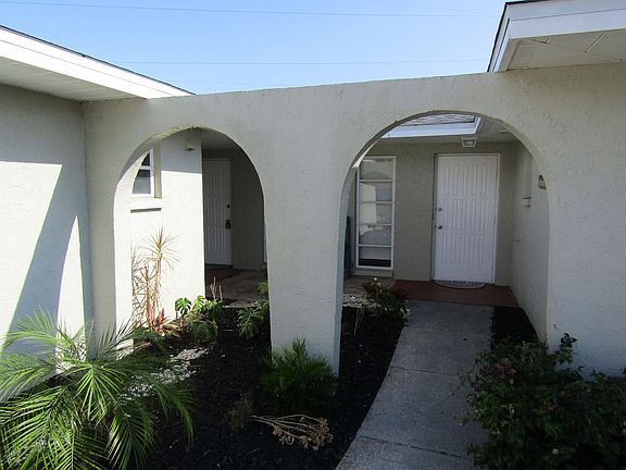 4th image of 111 Sunnyside Dr