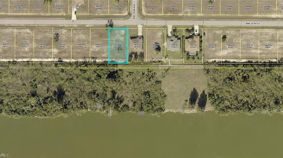 2nd image of 2902 NW 25th St