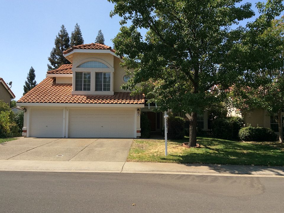 1st image of 186 Baurer Cir