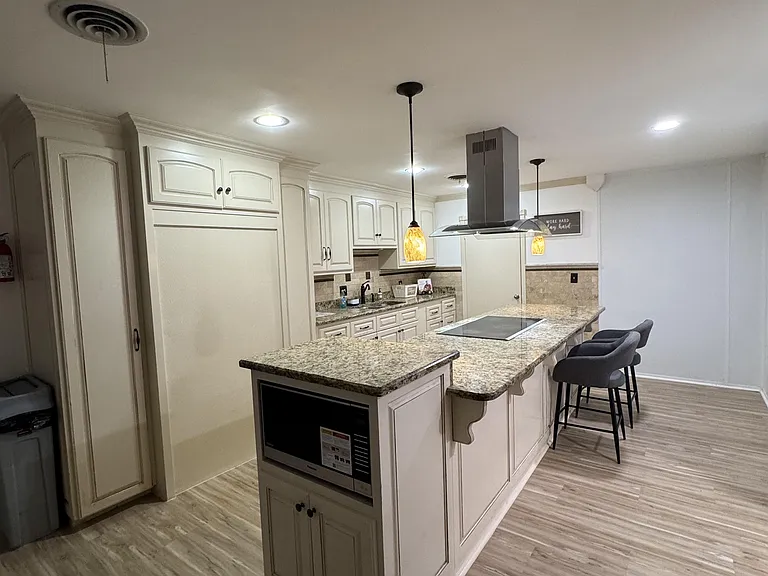 Mason Dr — Photo 6