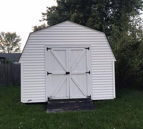 4th image of 246 Jacqueline Dr
