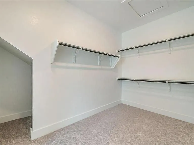 1412 Mulberry Oak Ln — Photo 16