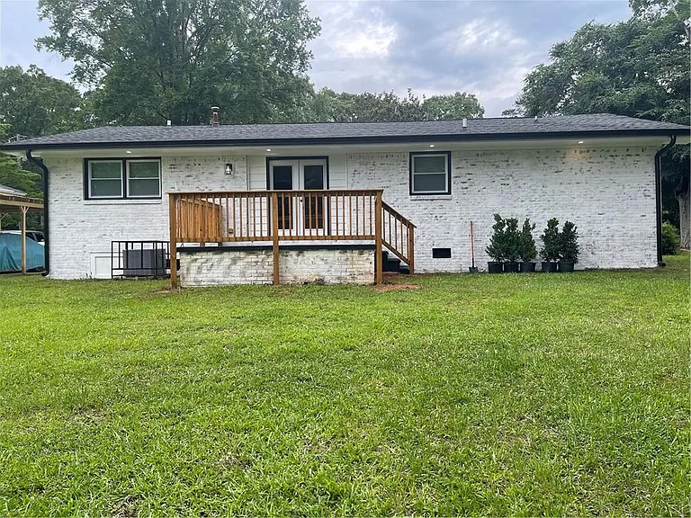500 Hutchens Rd SE — Photo 13