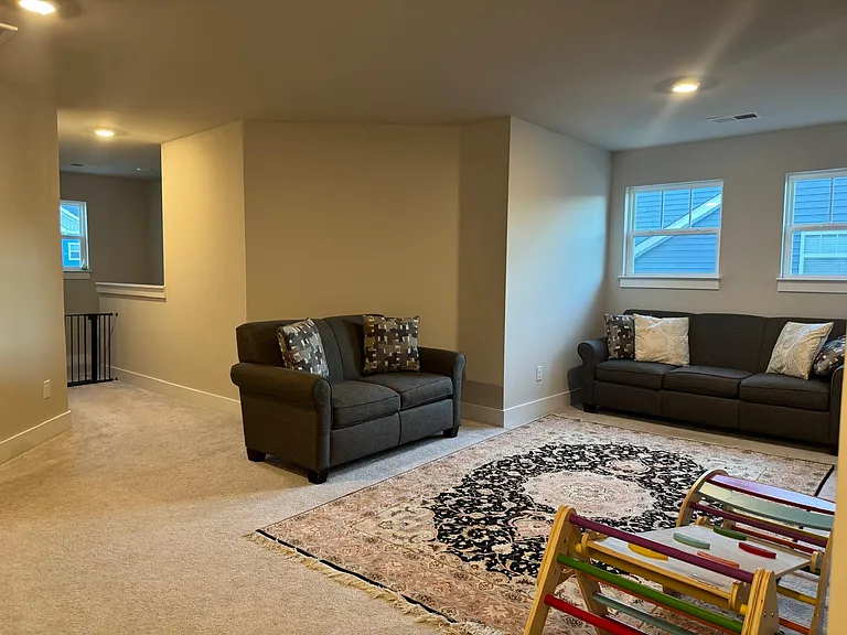 104 Greensdale Ln — Photo 20