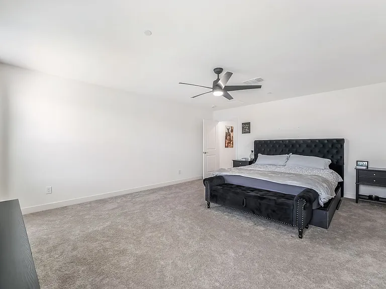 670 Tranquil Peak Ct — Photo 21