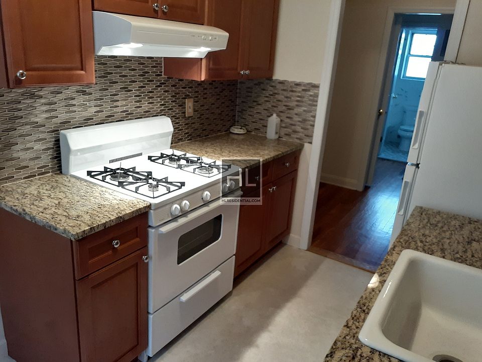 2nd image of 14805 29th Ave Floor 1