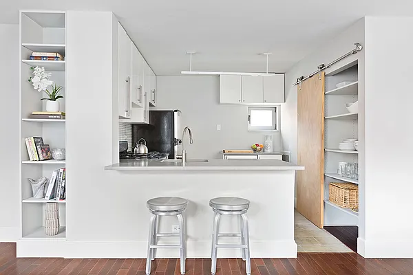Sold by Compass | media 3