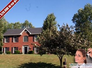 42 Crestwood Dr, Boones Mill, VA 24065