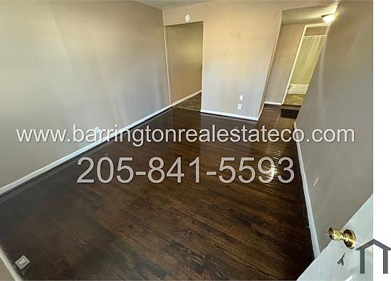2nd image of 1117 Alabama St