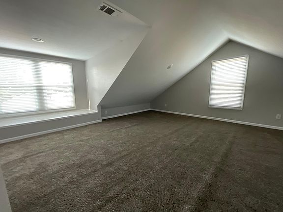 5th image of 408 Virginia Ave