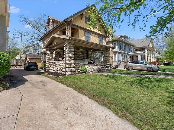 3rd image of 3632 Harrison Blvd