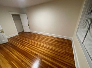 8 Barrows St #22, Allston, MA 02134