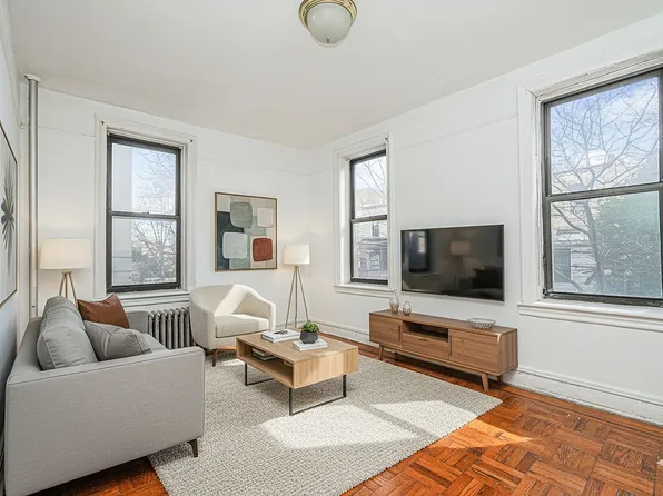 255 79th St APT B2, Brooklyn, NY 11209