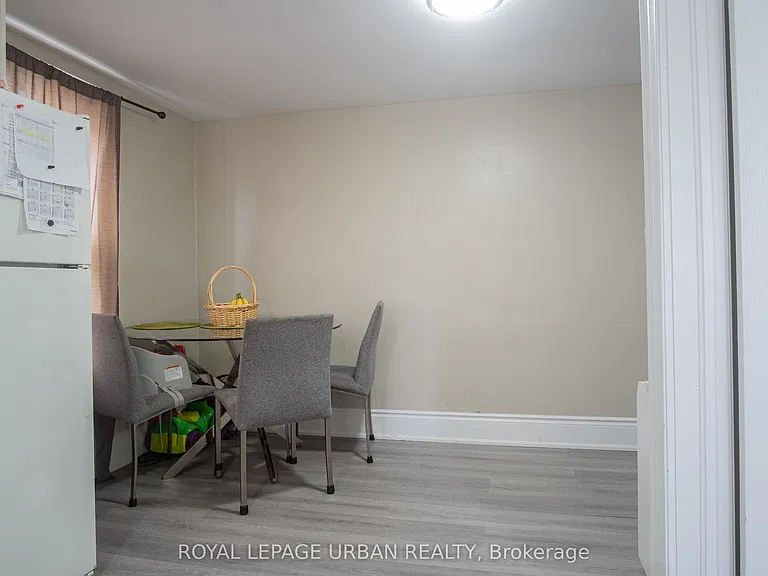 36 Welland St #REAR — Photo 7