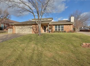 2408 Brookdale Ave, Edmond, OK 73034