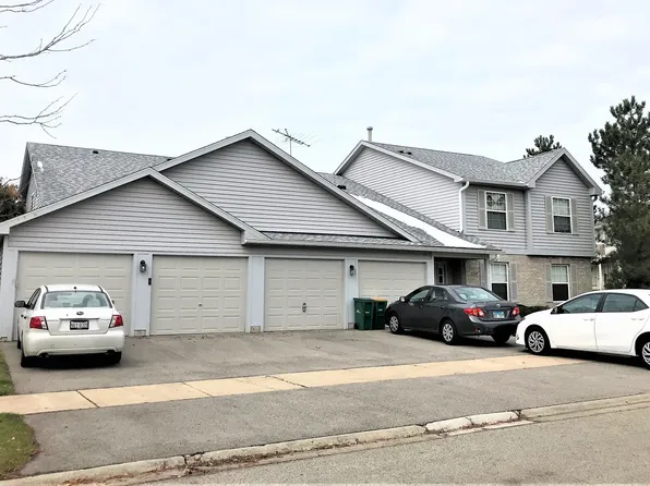 1202 N Red Oak Cir Unit 4, Round Lake Beach, IL 60073