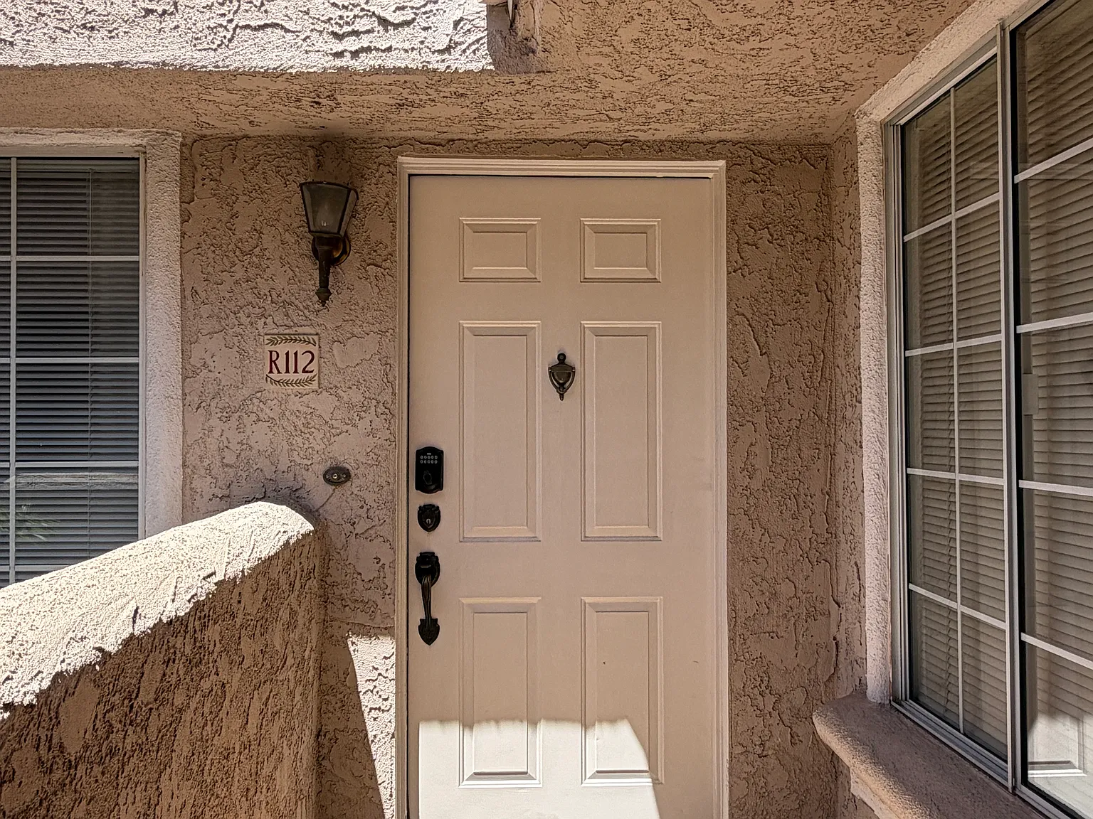 2 bed, 1175 sqft, $1,995 — Photo 2