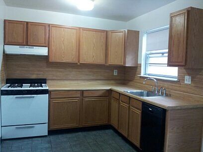 Eat in Kitchen